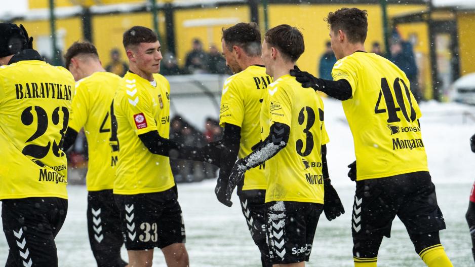 https://www.skrastas.lt/sportas/fa-siauliai-pradejo-pasirengima-naujajam-sezonui